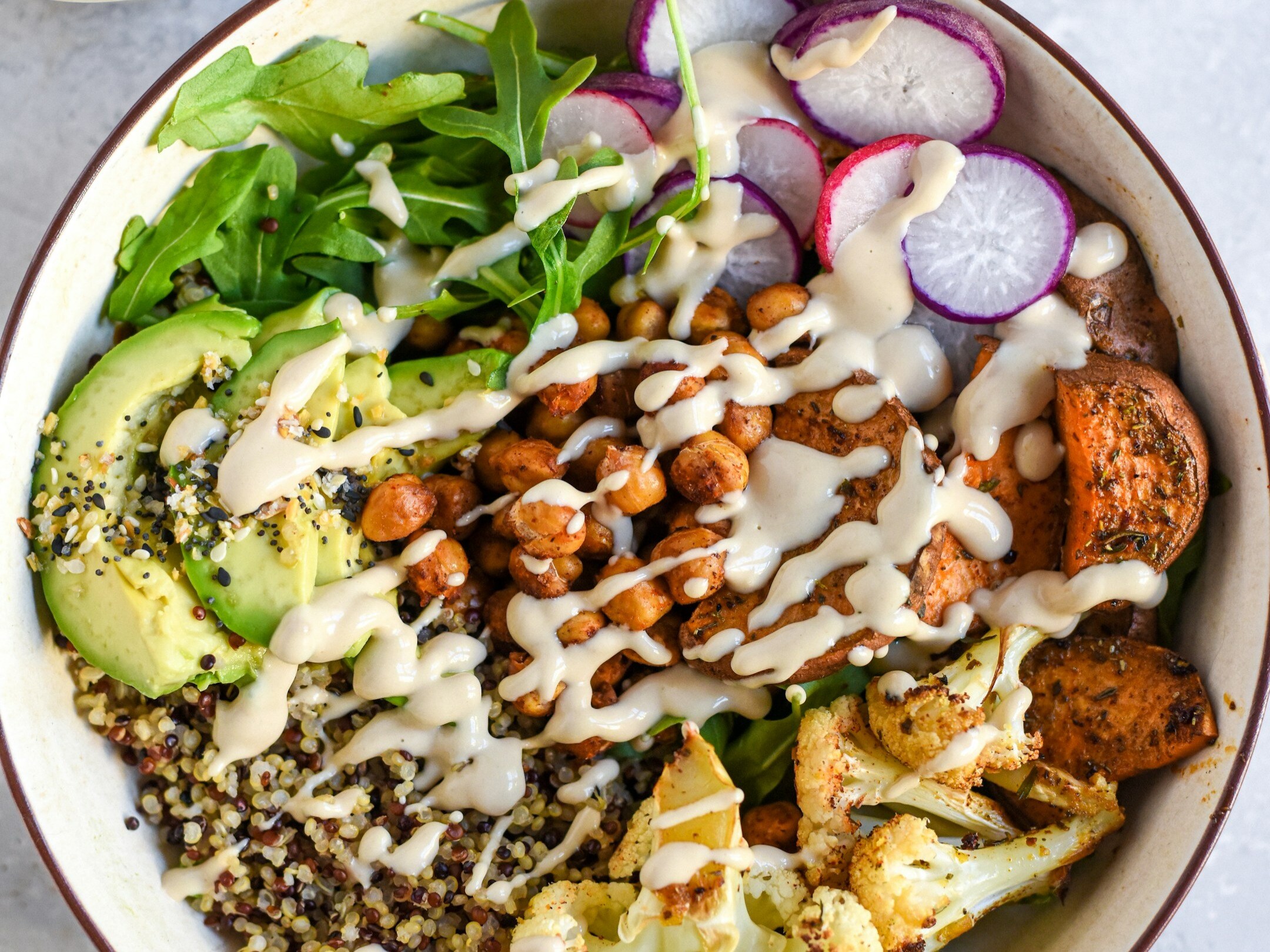 अगर आप भी वीगन डाइट फॉलो करने की सोच रहे हैं तो जान लीजिए इसमें क्या