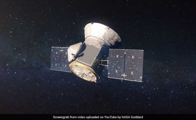 New "Planet Hunter" Starts Scouring For "New Worlds"