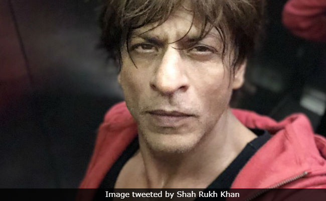 The Funniest Bits From Shah Rukh Khan's Latest #AskSRK. You're Welcome