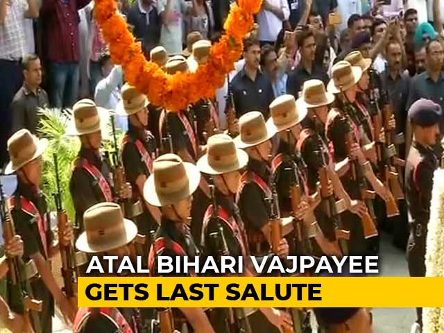 Atal Bihari Vajpayee Gets Last Salute