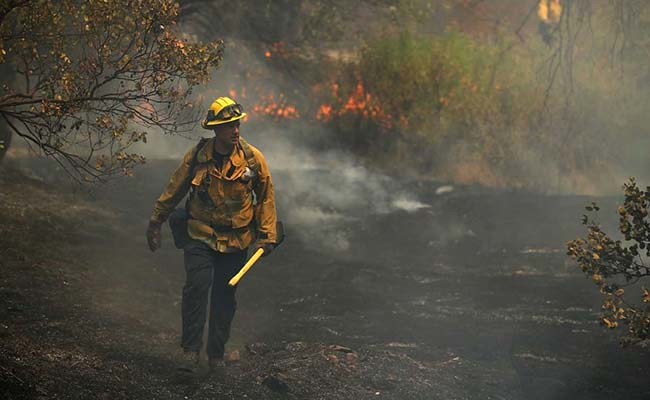 6 Dead As Firefighters Struggle To Rein In California Fires