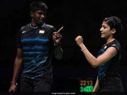 बैडमिंटन: सात्विक रंकिरेड्डी और अश्विनी पोनप्पा की जोड़ी सिंगापुर ओपन के अगले दौर में पहुंची बैडमिंटन: सात्विक रंकिरेड्डी और अश्विनी पोनप्पा की जोड़ी सिंगापुर ओपन के अगले दौर में पहुंची