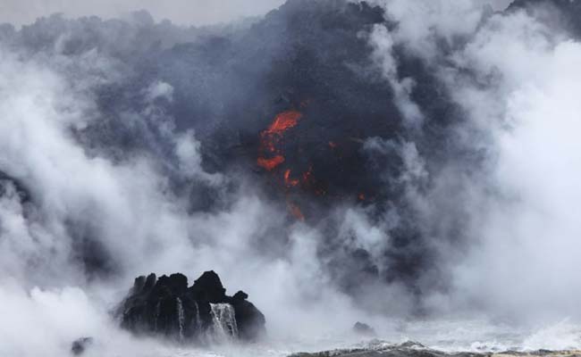 Hawaii Volcano's Gassy, Glassy 'Laze' New Threat For Residents