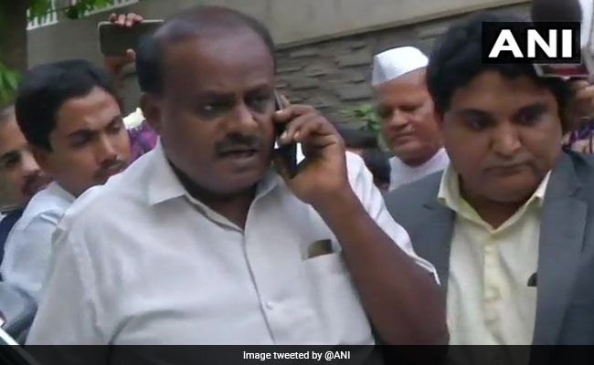 कोरोना वायरस पर काबू पाने के लिए 20 दिन तक बंद करें बेंगलुरू: एच.डी. कुमारस्वामी