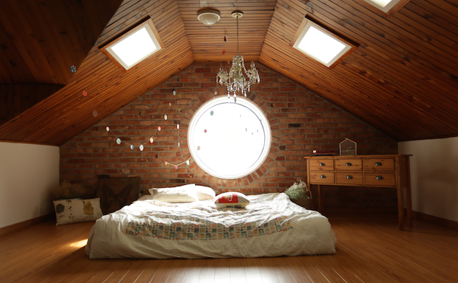 3 Ways To Make Your Bedroom A Healthier Space