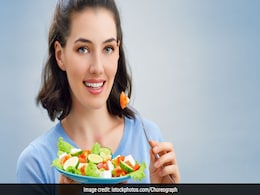 Air Pollution Fighting Foods: बढ़ते वायु प्रदूषण से है बचना तो आज ही डाइट में शामिल करें ये सुपर फूड Air Pollution Fighting Foods: बढ़ते वायु प्रदूषण से है बचना तो आज ही डाइट में शामिल करें ये सुपर फूड