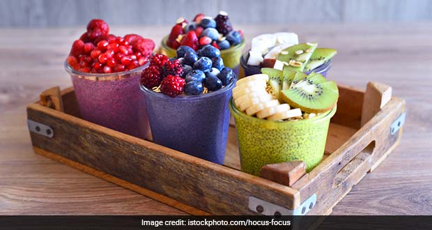 Weight loss snacks: Choose healthy snacks over fried chips and other unhealthy options