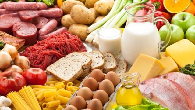 PCOS & Weight Loss: Foods rich in protein and fibre are beneficial for people with PCOS
