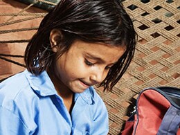 क्या आपका बच्चा होमवर्क करने में करता है आनाकानी, तो इस टिप्स से बनाइए उसकी पढ़ाई इंट्रेस्टिंग क्या आपका बच्चा होमवर्क करने में करता है आनाकानी, तो इस टिप्स से बनाइए उसकी पढ़ाई इंट्रेस्टिंग