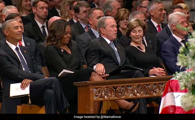 George W Bush Passing Candy To Michelle Obama Has Twitter Smiling