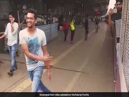 किकी चैलेंज पड़ा महंगा, कोर्ट ने तीन लोगों को सुनाई रेलवे स्टेशन साफ करने की सजा किकी चैलेंज पड़ा महंगा, कोर्ट ने तीन लोगों को सुनाई रेलवे स्टेशन साफ करने की सजा