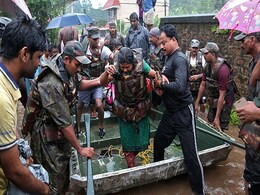 Kerala Floods Live Updates: Public Transport System Collapses In Many Parts Of Central Kerala Kerala Floods Live Updates: Public Transport System Collapses In Many Parts Of Central Kerala