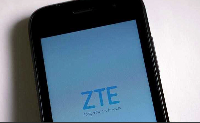 US Democratic Candidates Told Not To Use Chinese Devices: Report