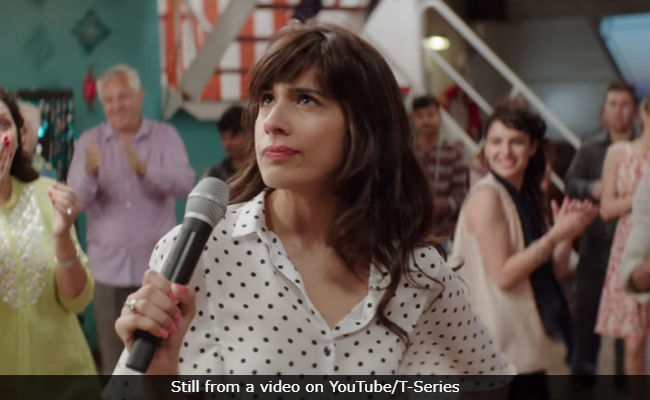 <i>Dil Dhadakne Do</i> Actress Says 'LOL, What's Bollywood' When Asked About Comeback