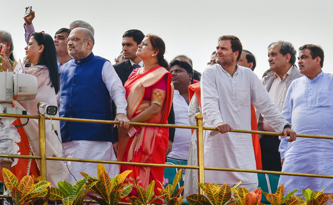 For PM Modi Independence Day Speech, Rahul Gandhi Sat Next To Amit Shah