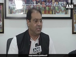 यूपी सरकार के मंत्री मोहसिन रजा के खिलाफ 32 साल पुराने केस में गिरफ्तारी वारंट कोर्ट ने वापस लिया यूपी सरकार के मंत्री मोहसिन रजा के खिलाफ 32 साल पुराने केस में गिरफ्तारी वारंट कोर्ट ने वापस लिया