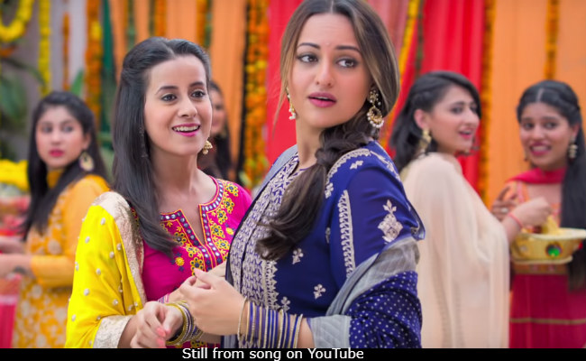 <I>Happy Phirr Bhag Jayegi</i> Box Office Collection Day 6: Sonakshi Sinha's Film Earns Rs 16.96 Crores