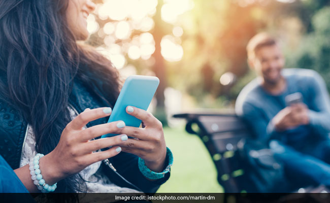 5 Tips To Keep In Mind When Chatting With A Potential Love Interest Online