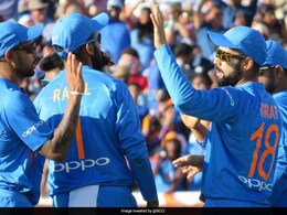 India World Cup Team 2019 : विश्व कप के लिए हुआ इंडियन टीम का ऐलान, पाकिस्तान से आया Tweet ट्रॉफी हम जीतेंगे India World Cup Team 2019 : विश्व कप के लिए हुआ इंडियन टीम का ऐलान, पाकिस्तान से आया Tweet ट्रॉफी हम जीतेंगे