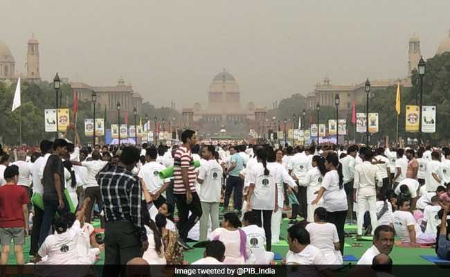 Delhiites Stretch And Twist To Celebrate Yoga Day