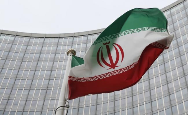 Iran Hosts UN Nuclear Watchdog Chief Ahead Of Sanctions Deadline