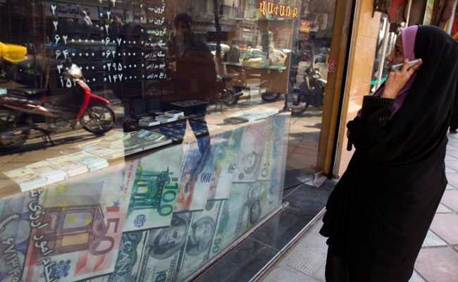 Iran Bans 1,300 Imports, Prepares To Resist Threatened US Sanctions