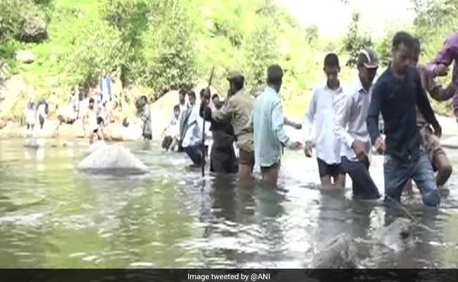 No Bridge, Jammu And Kashmir Students Use Rope To Cross River Tawi