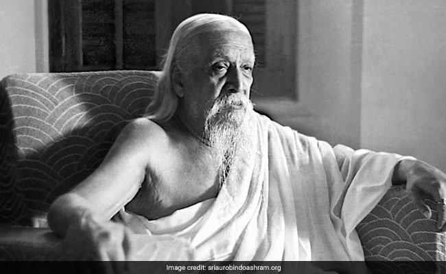 On Aurobindo's 146th Birth Anniversary, Followers Visit Puducherry Ashram