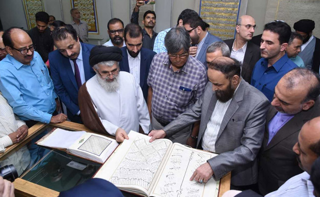 जामिया मिल्लिया इस्लामिया विश्वविद्यालय में दुर्लभ क़ुरानों और अनूठी खुशखती की प्रदर्शनी