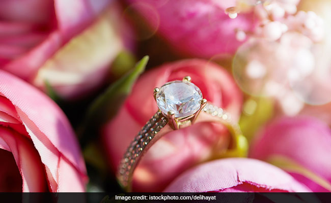 हीरे की चमक इन 10 Tips से हमेशा रखें बरकरार