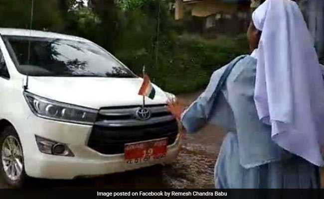 On Camera, Nun Blocks Kerala Minister's Car. She Had A Jumbo Complaint