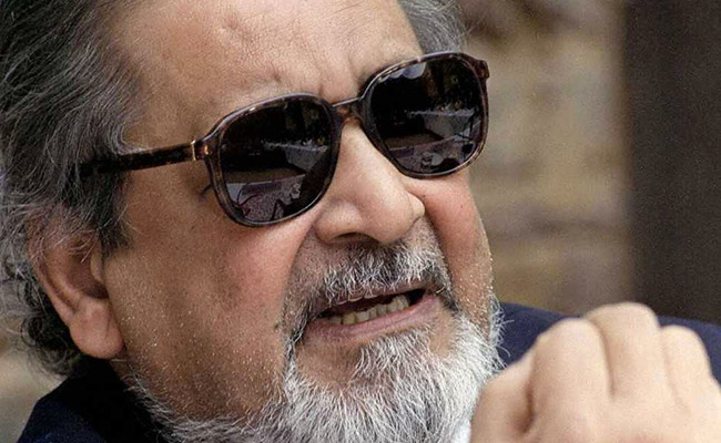 नोबेल पुरस्कार से सम्मानित भारतीय मूल के लेखक वी एस नायपॉल का निधन, पत्नी ने ऐसे किया याद