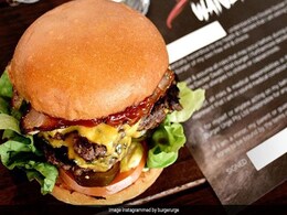 This 'Double Decker Death Wish Burger' Is So Spicy, You Have To Sign A Waiver Before Ordering It! This 'Double Decker Death Wish Burger' Is So Spicy, You Have To Sign A Waiver Before Ordering It!