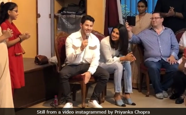 In Priyanka Chopra's Video, Nick Jonas Sings To 'Love Struck' Girls In Mumbai Orphanage
