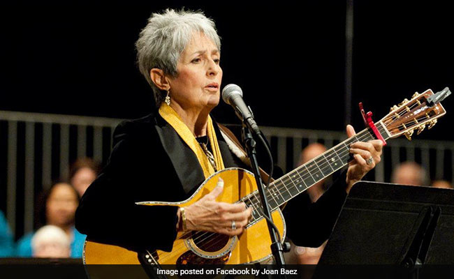 US Singer Barred From Entering Paris Club Because Of Her Shoes