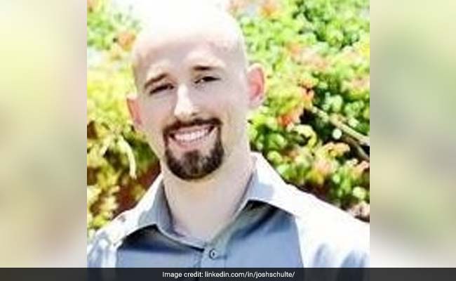 Ex-CIA Employee Charged With Leaking Classified Data, Child Porn Offences