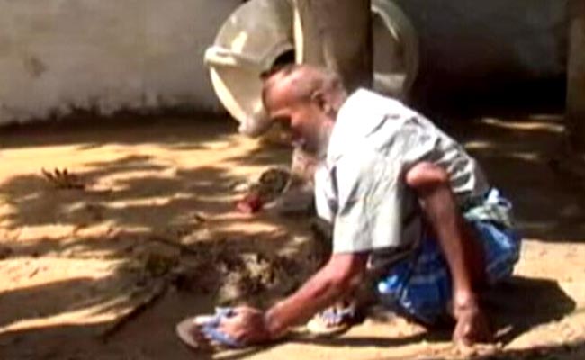 "Legs Don't Work, So Made Raft": Kerala Man Who Saved Woman During Flood