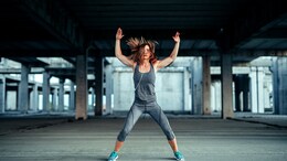 6 Easy Strength Training Exercises You Can Do At Home This Winter