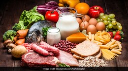 7 Flavonoid-Rich Foods That May Keep Blood Pressure In Check