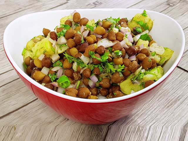 Kala Chana Chaat