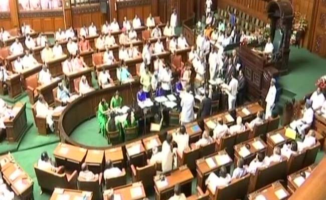 कर्नाटक : कांग्रेस - जदएस गठबंधन सरकार का शपथ ग्रहण अब 21 मई की बजाय 23 मई को होगा : कुमारस्वामी