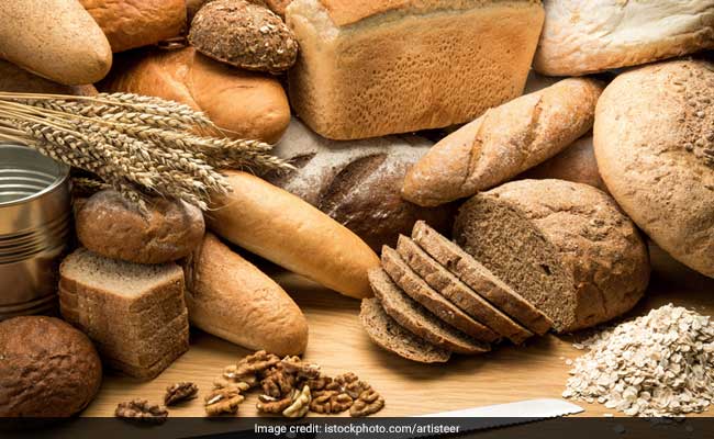 ये FOOD कम कर रहे हैं आपकी उम्र, जिन्हें आप रोज़ाना खा रहे हैं