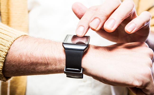 आपका बच्चा किस वक्त कहां और क्या कर रहा है? बताएगी ये बजट Smartwatch