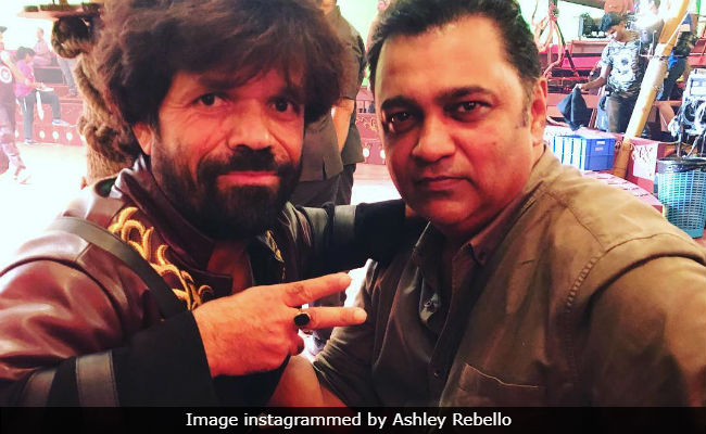 That's Not <i>Game Of Thrones</i>' Tyrion Lannister On The Sets Of Salman Khan's <i>Bharat</i>. Find Out Who He Is