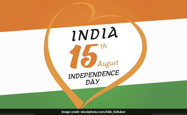 15 August 2018 के दिन ऐसा होना चाहिए आपका Facebook और WhatsApp स्टेटस