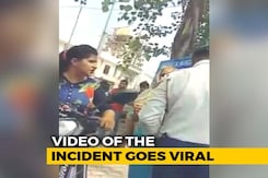 Haryana Woman Abuses Cop For Issuing Challan, Threatens Action Haryana Woman Abuses Cop For Issuing Challan, Threatens Action