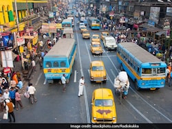 Kolkata Earthquake Live Updates: Strong Tremors In Kolkata, People Rush Out Of Homes