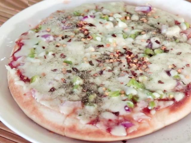 How To Make Pizza In A Pan