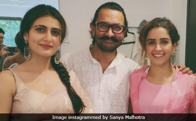 Bakra Eid 2018: Aamir Khan, Fatima Sana Shaikh And Sanya Malhotra's <I>Dangal</i> Reunion Party Pics