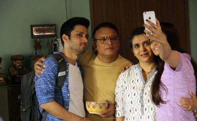 एकता कपूर ने कैम्पा कोला कंपाउंड विवाद पर बनाया 'होम', इससे जुड़े लोगों ने कर डाली ये डिमांड